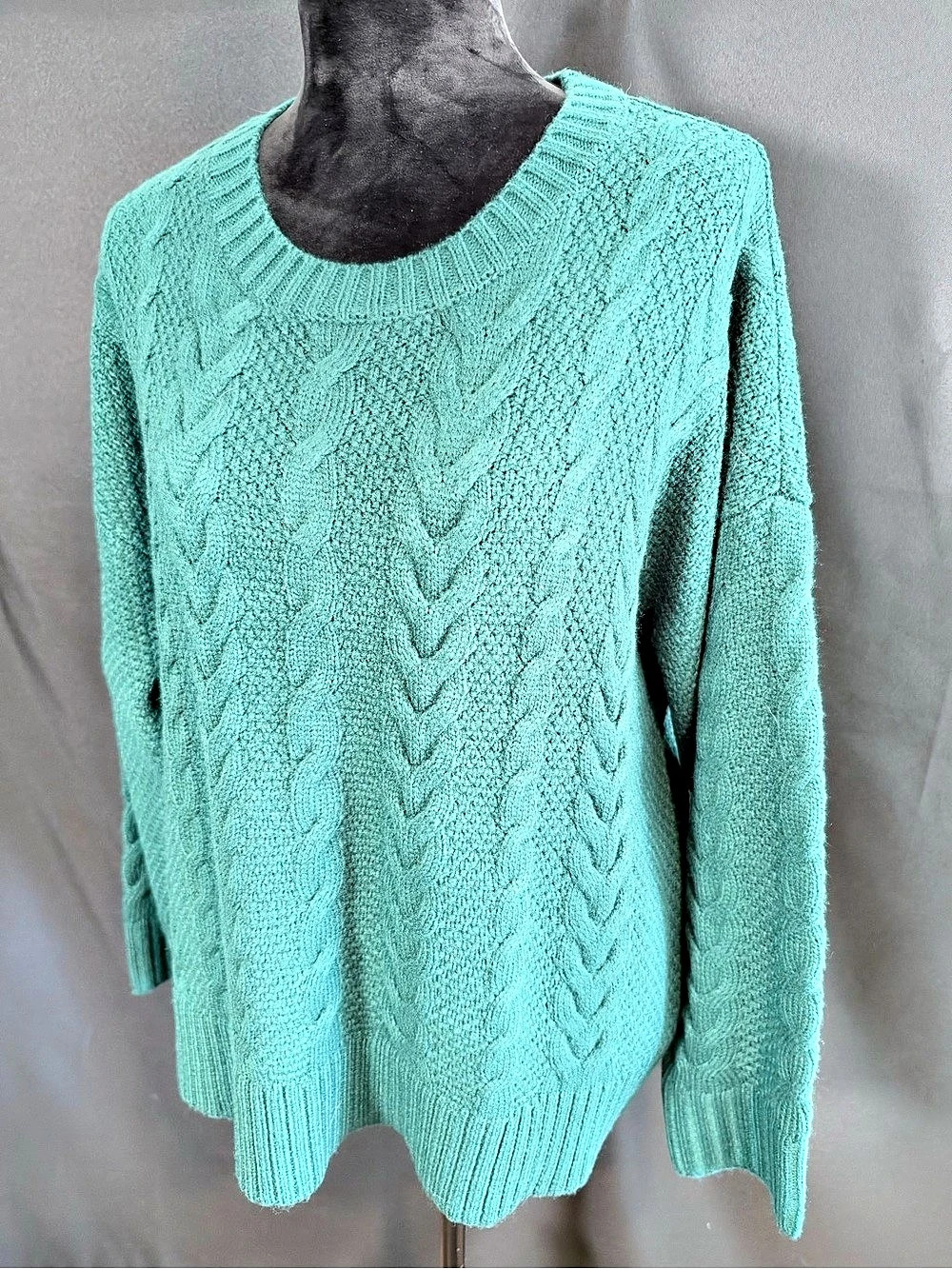 Torrid Cable Cropped Pullover Crew Sweater Cable Knit Crew Sweater Green 2X NWT